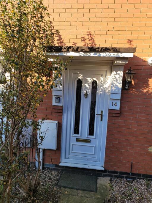 2 Bedroom End Of Terrace House Wellington  Bagian luar foto
